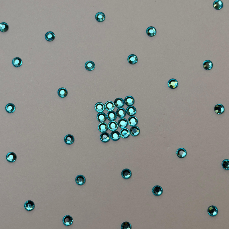 HotFix Rhinestones SS20